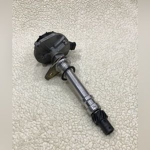 WAI Global Ignition Distributor Chevrolet Silverado 1500 for 1999 - 2006 
Chevy